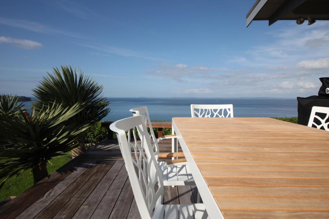 Luxury House With Clifftop Seaview Whangaparaoa Eksteriør bilde